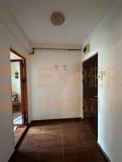 Apartament cu 2 camere semidecomandat, mobilat în Tomis II