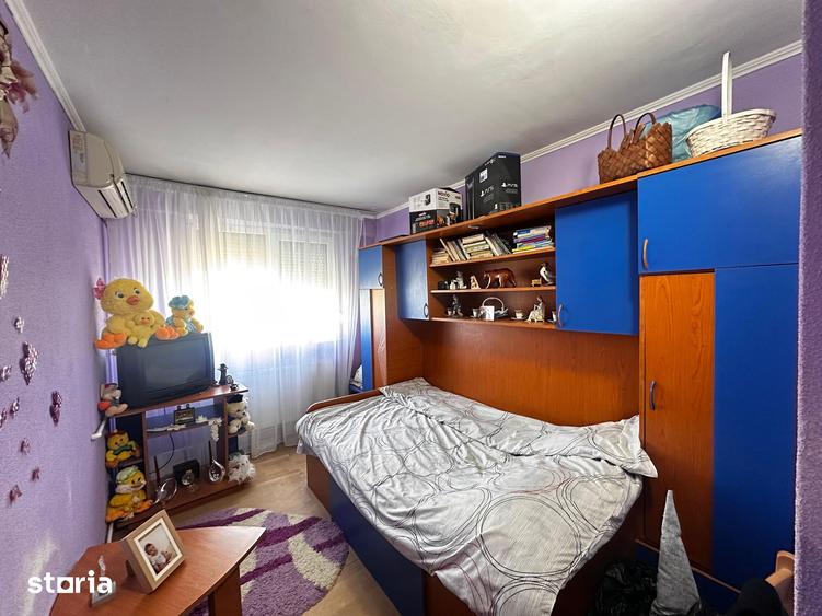 Apartament cu 4 camere, mobilat în Central