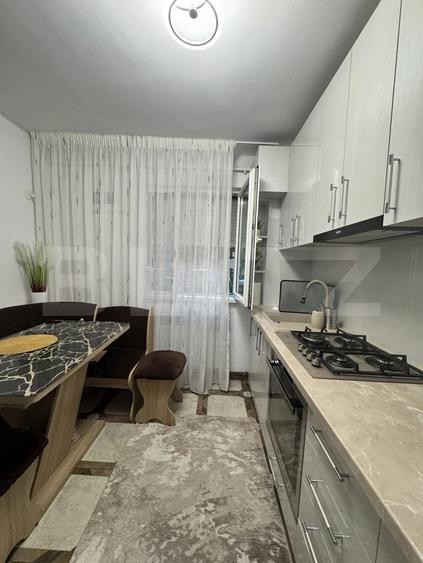 Apartament 3 camere, 67 mp, Calea Bucure?ti - Dezrobirii - 9