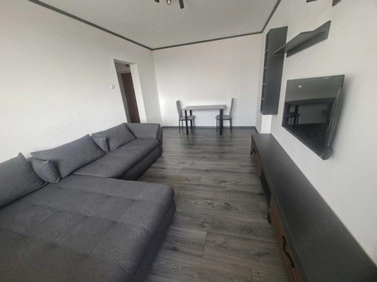 Apartament cu 2 camere semidecomandat în Berceni