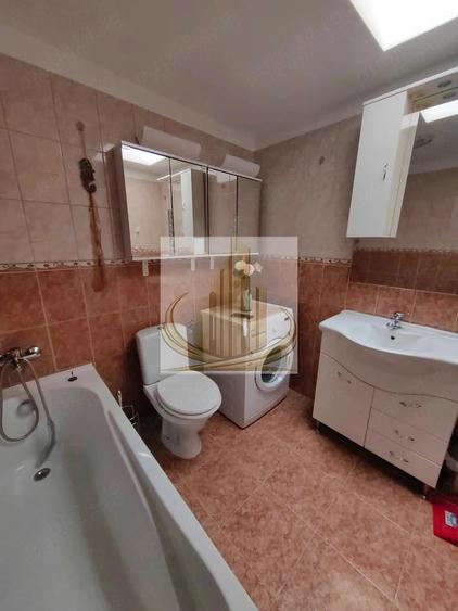 Casă cu 4 camere cu Teren 150 Mp în Dumbrăvița