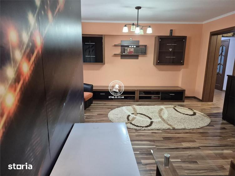 Apartament cu 3 camere în Dacia