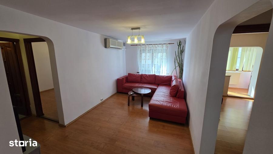 Apartament cu 4 camere în Central