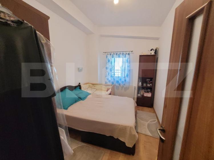 Apartament de vanzare, cu 3 camere, 66 mp, zona Pacurari - 8