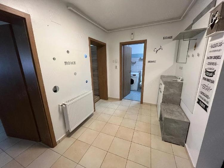 Apartament cu 2 camere decomandat în Ghiroda