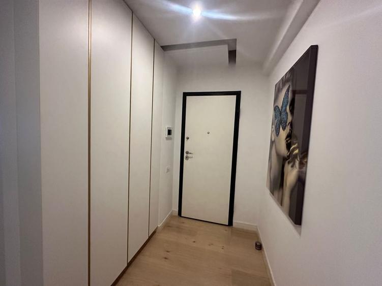 Apartament cu 2 camere decomandat, mobilat în Herăstrău