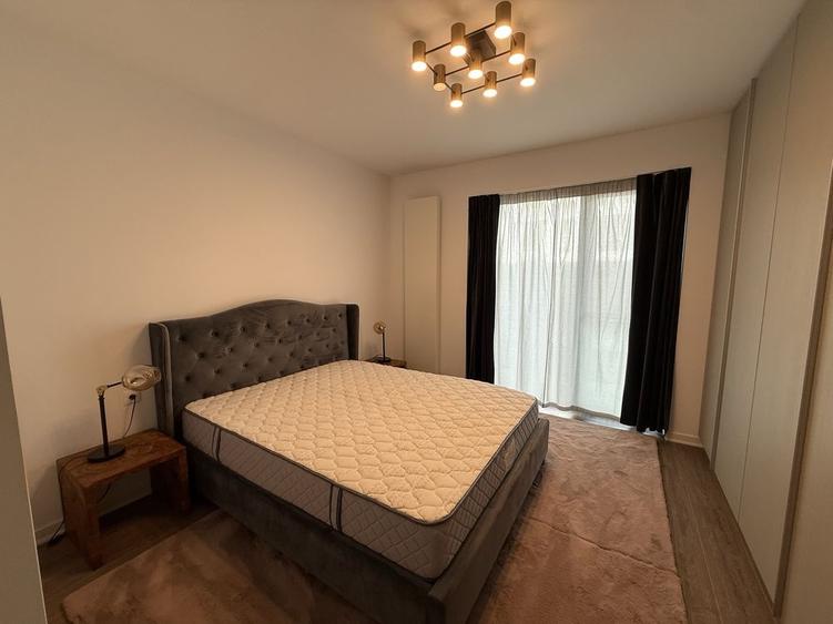 Apartament cu 2 camere decomandat în Aviației