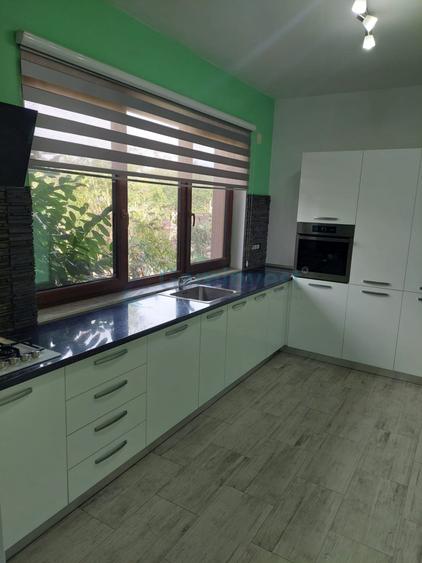 Casă individuală cu 4 camere cu Teren 700 Mp în Sud-Vest