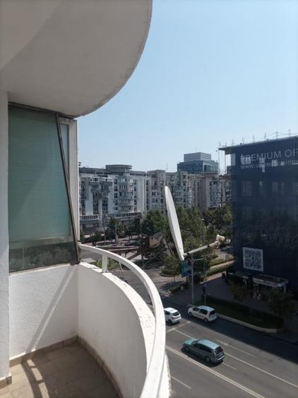 Apartament cu 5 camere decomandat în Ultracentral