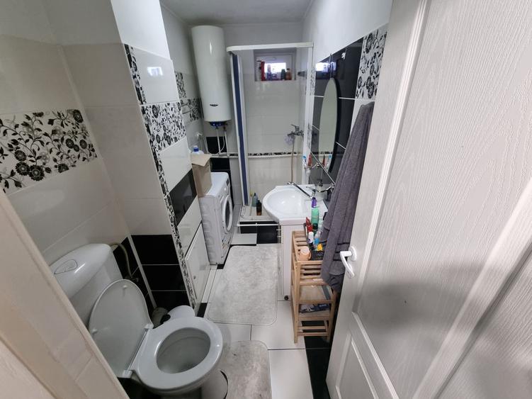 Apartament cu 2 camere semidecomandat, mobilat în Tomis Nord