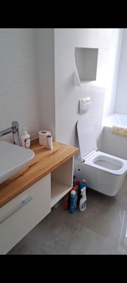 Apartament cu 3 camere decomandat în Păcurari