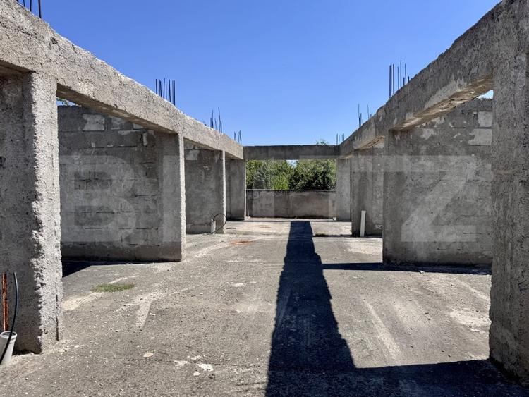 Casă individuală cu 4 camere cu Canalizare în Păulești