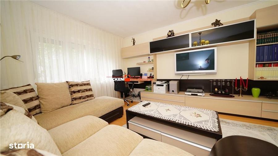 Apartament cu 4 camere în Central