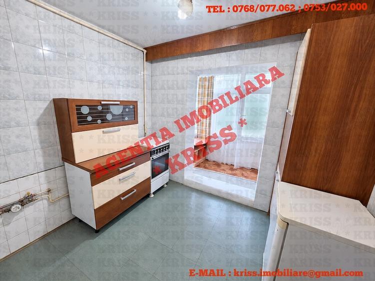 Apartament cu 2 camere decomandat în Eremia