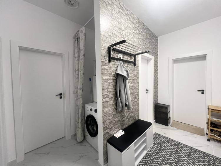 Apartament cu 2 camere decomandat, mobilat în Rudicica