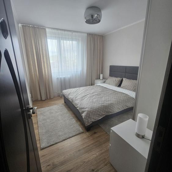Apartament cu 2 camere semidecomandat în Gara de Nord