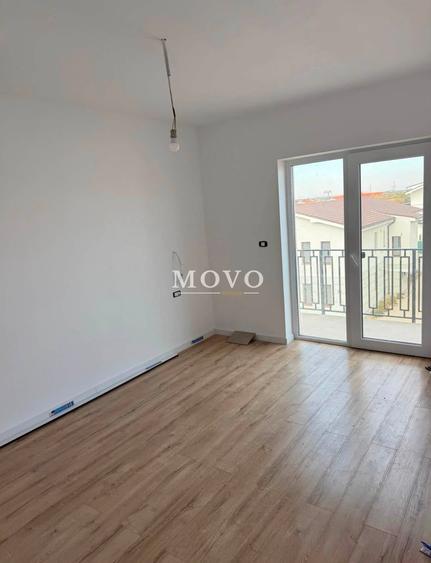 Apartament cu 2 camere semidecomandat în Giroc