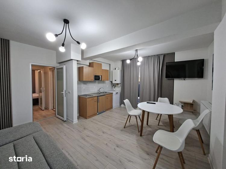 Apartament cu 2 camere semidecomandat, mobilat în Dâmbul Rotund