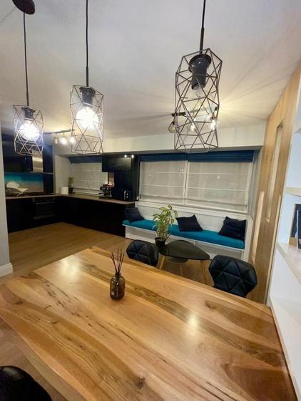 Apartament cu 2 camere semidecomandat, mobilat în Unirii