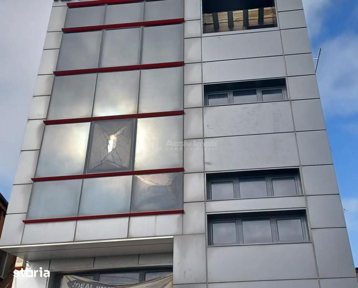 Spațiu comercial, de 270 mp, în Balotești