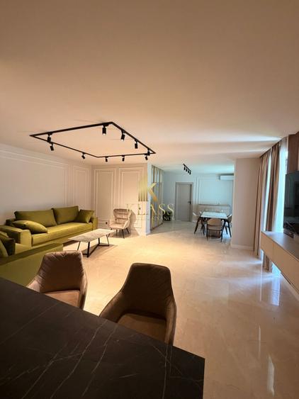 Apartament cu 4 camere decomandat în Iancu Nicolae