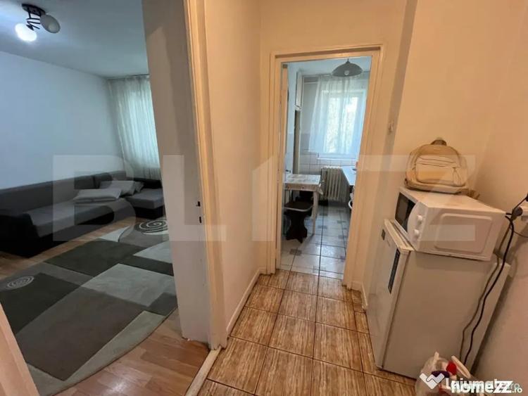 Apartament cu 2 camere semidecomandat în Decebal