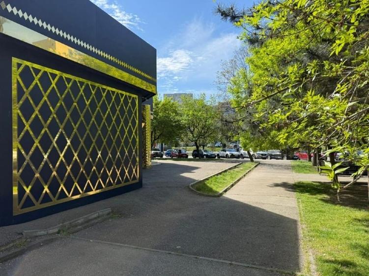 Spațiu comercial, de 296 mp, în Calea București