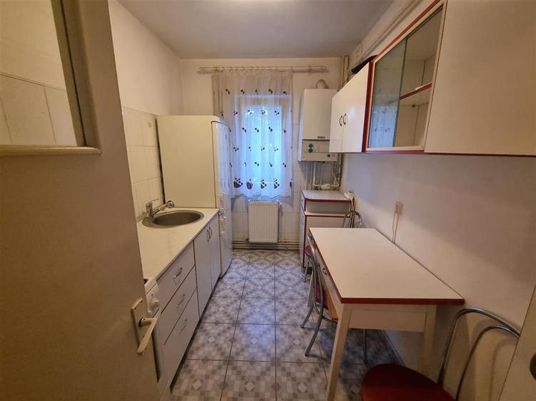 Apartament cu 2 camere Podu Ros - 8