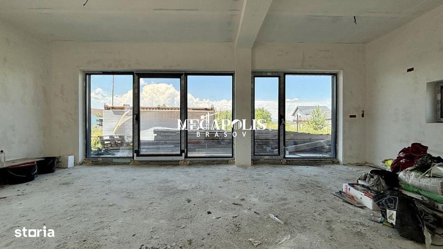 Casă cu 4 camere în Central