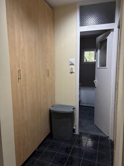 Apartament cu 3 camere decomandat în Aradului