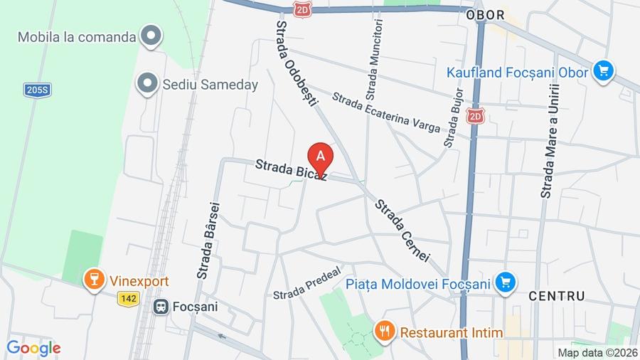 Casă individuală cu 2 camere cu Canalizare în Central