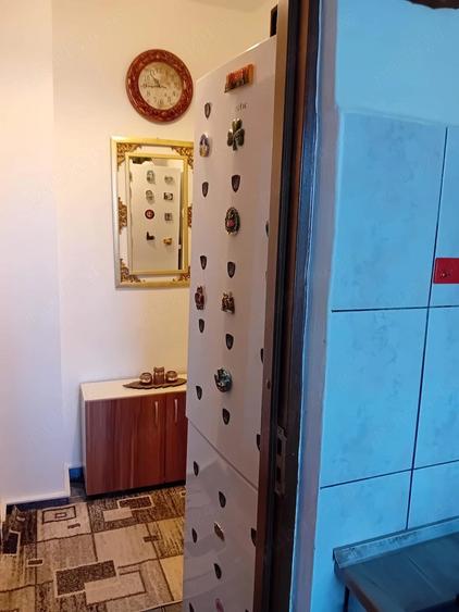 Apartament cu 2 camere semidecomandat în Florilor