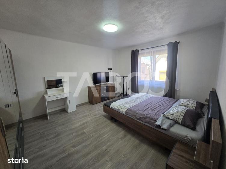 Casă cu 2 camere decomandat în Lazaret