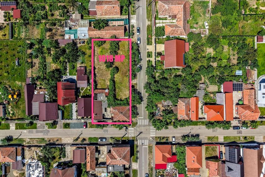Casă individuală cu 4 camere cu Canalizare în Bujac