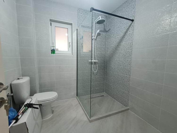 Duplex cu 4 camere cu Canalizare în Popas Păcurari