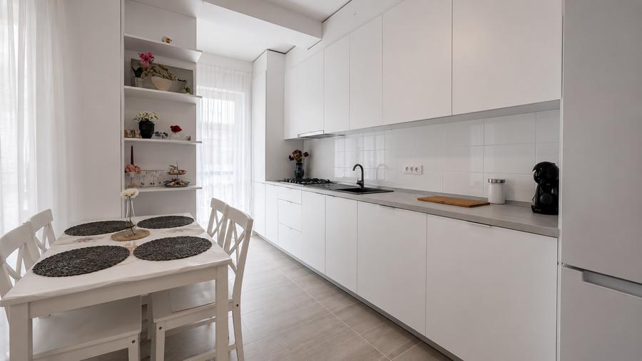 Apartament cu 2 camere semidecomandat în Giroc