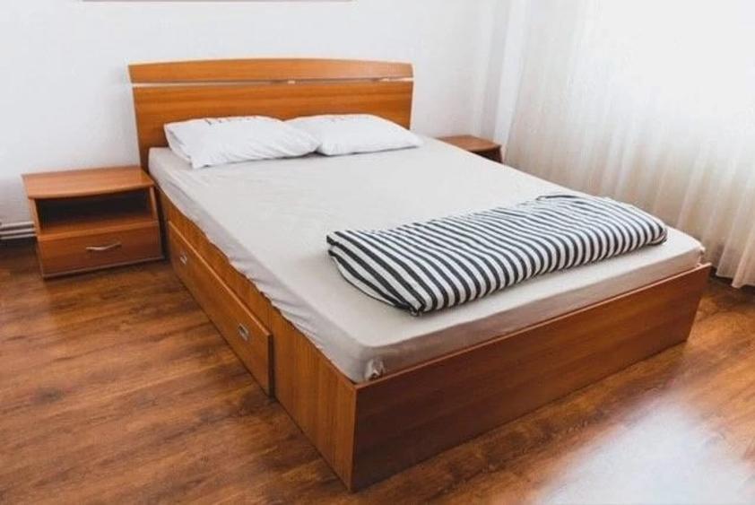 Apartament cu 3 camere semidecomandat în Spitalul Județean