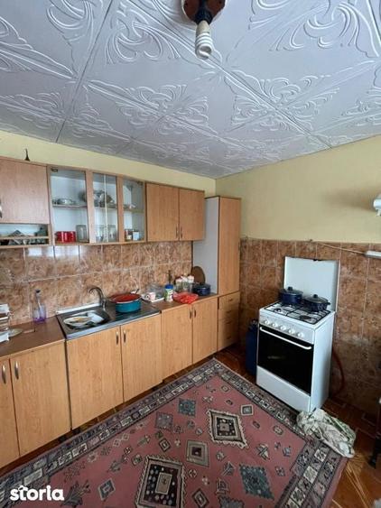 Casă cu 3 camere cu Teren 320 Mp în Central