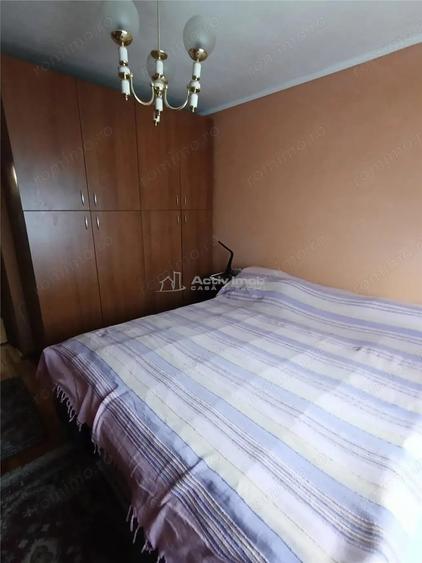 Apartament cu 2 camere decomandat în Brătianu
