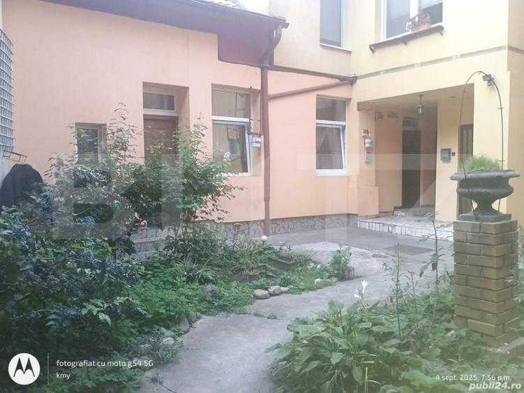 Casă individuală cu 2 camere cu Canalizare în Central