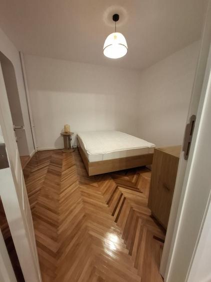 Apartament cu 2 camere nedecomandat în Central