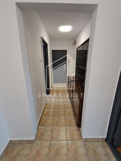 Apartament cu 2 camere decomandat, mobilat în Botizului