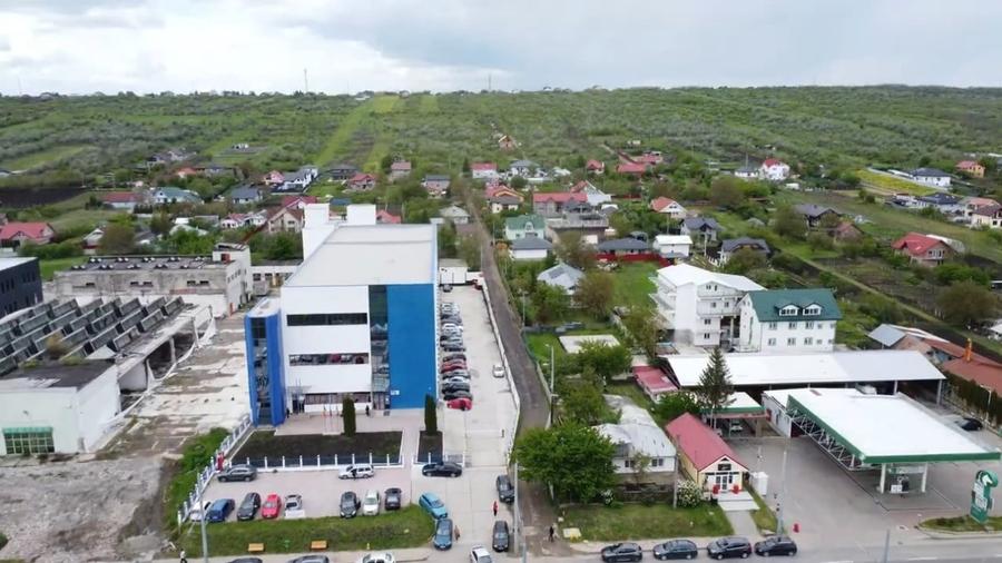 Birou, de 4,846 mp, în Spital