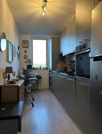 Apartament cu 3 camere decomandat în Lunca Cetățuii