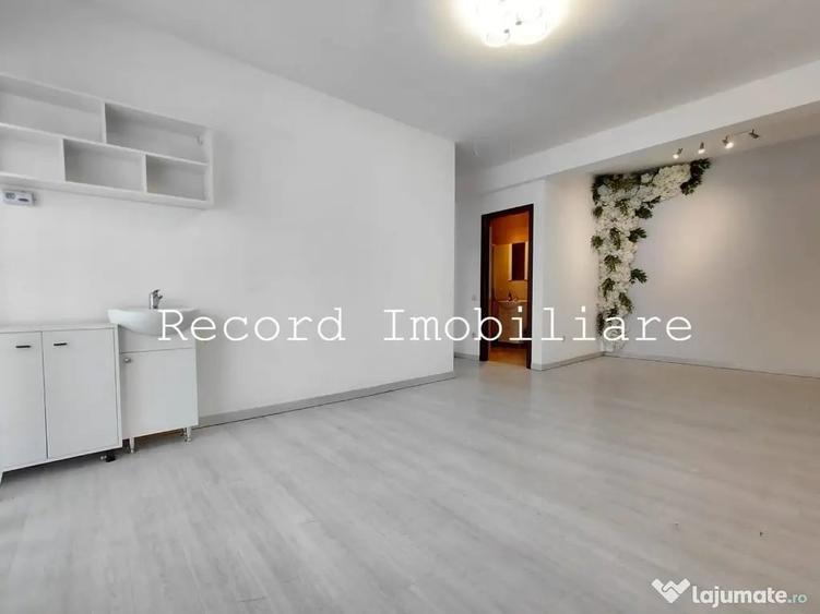 Spațiu comercial, de 40 mp, în Florești
