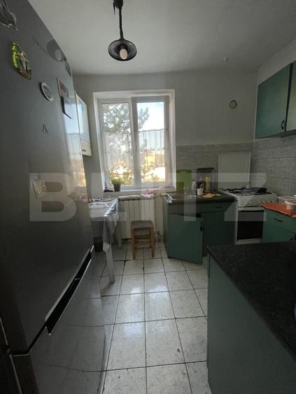 Apartament cu 3 camere decomandat, mobilat în Central