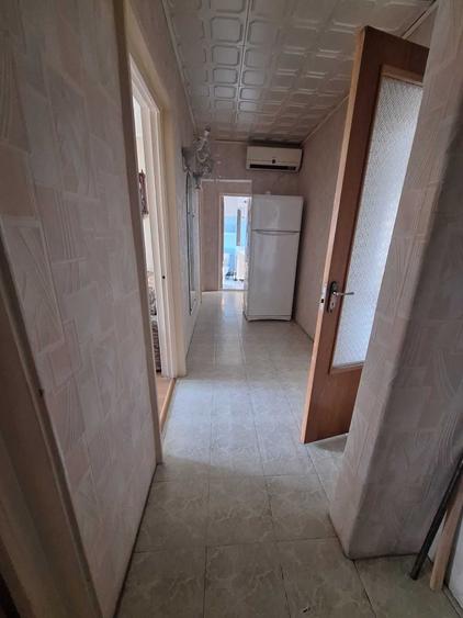 Apartament cu 3 camere decomandat în Micro 39