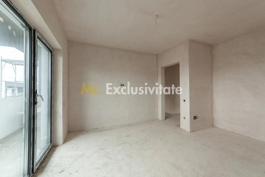 Casă cu 4 camere cu Teren 470 Mp în Micești