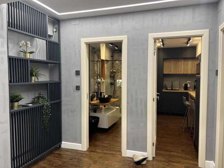 Apartament cu 2 camere decomandat, mobilat în Splaiul Unirii