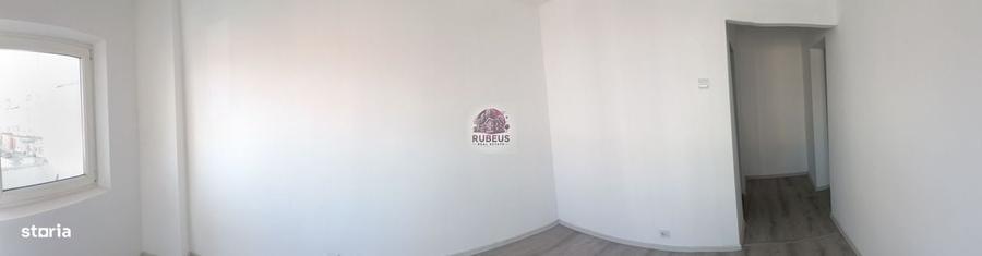 Apartament cu 4 camere în Gura Văii — fotografia 1